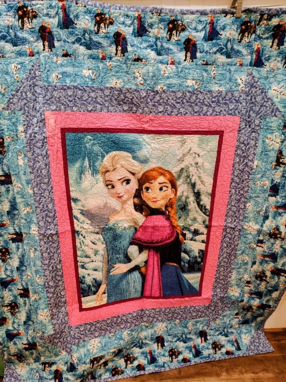 Handmade Disney Frozen quilt, Anna Elsa, 60 x 70 inches , EUC, 2014